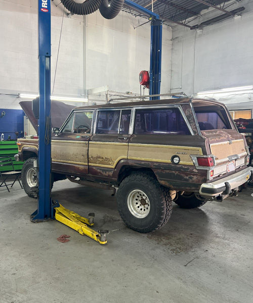 High-Tech Auto and Truck Center