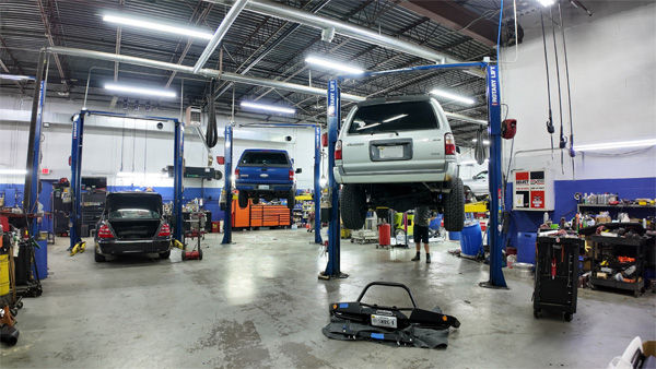 High-Tech Auto and Truck Center